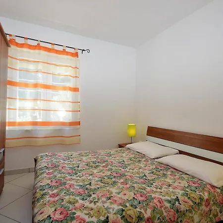 House Rahela Maison d'hôtes Mali Lošinj