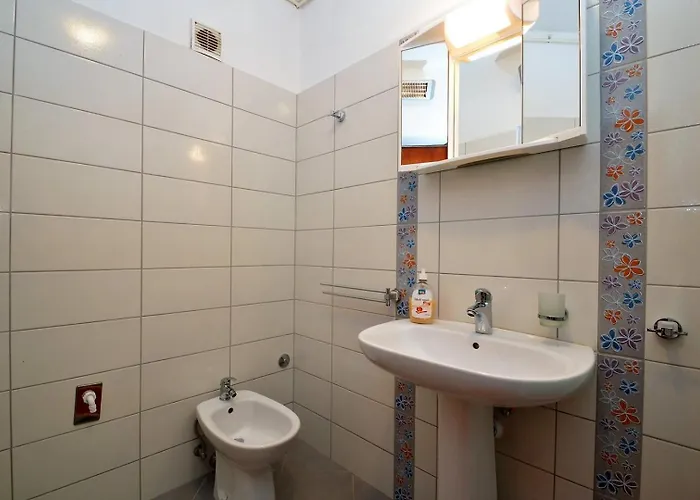 House Rahela Gostinjska kuća